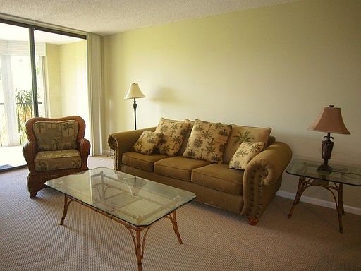 2nd image of 233 Bay Colony Dr N