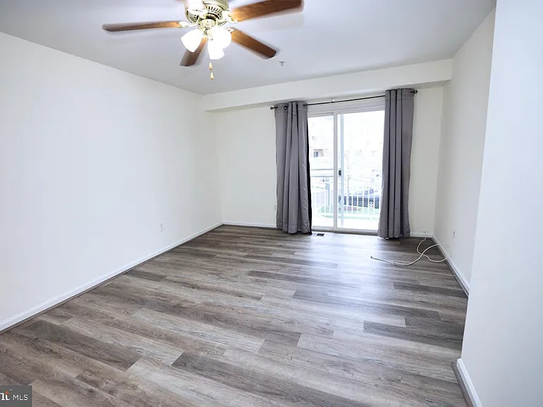 42309 Onyx Ter — Photo 11