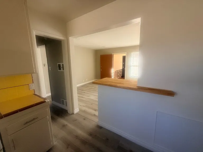 4144-4152 Somerset Dr — Photo 12