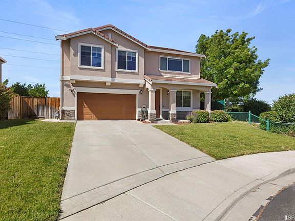 3rd image of 4004 Crescent Ct