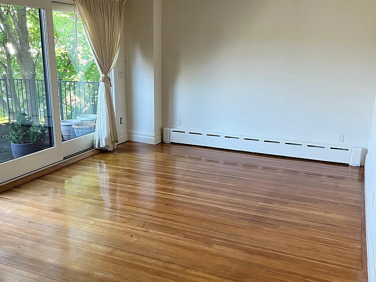 603 Warburton Ave #2 — Photo 7