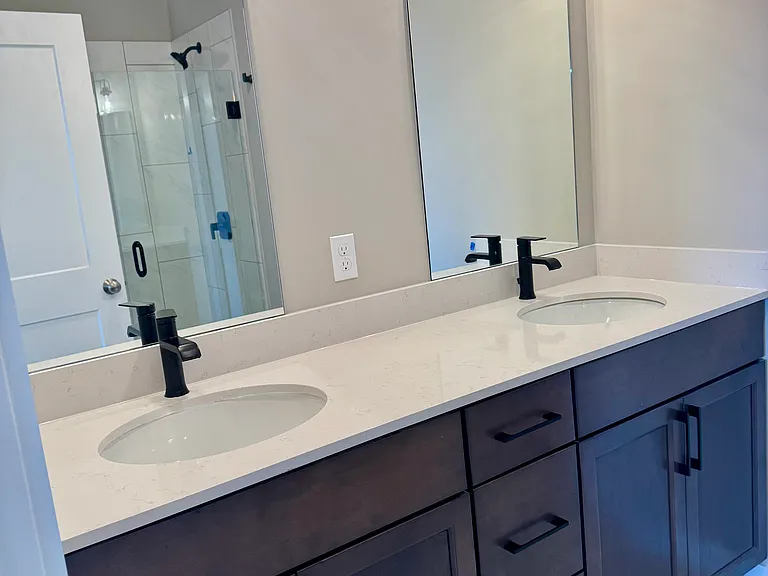 149 Eden Ln — Photo 10