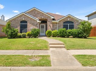 1419 Vanderbilt Ln, Mesquite, TX 75181