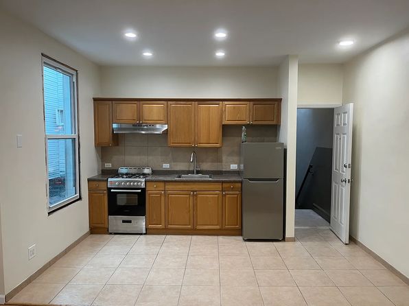 4004 Bell Blvd Floor 2