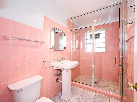 5th image of 1800 S Austin Blvd #3