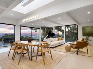3221 Bonnie Hill Dr, Los Angeles, CA 90068