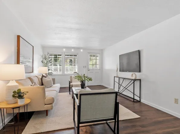 5 Elm St, Acton, MA