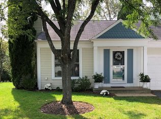349 W Tanglewood Ave, Palatine, IL 60067