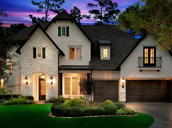 34 Player Point Dr, The Woodlands, TX 77382