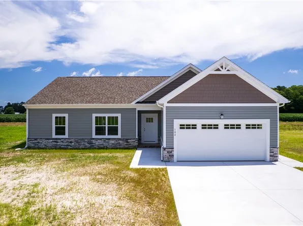 104 Yadkin Dr, Shawboro, NC 27973