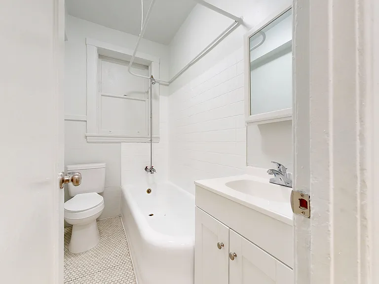 509 Taylor St #303 — Photo 9