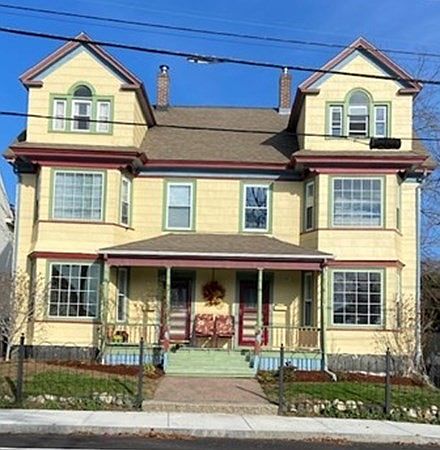 1st image of 40 Park St #42