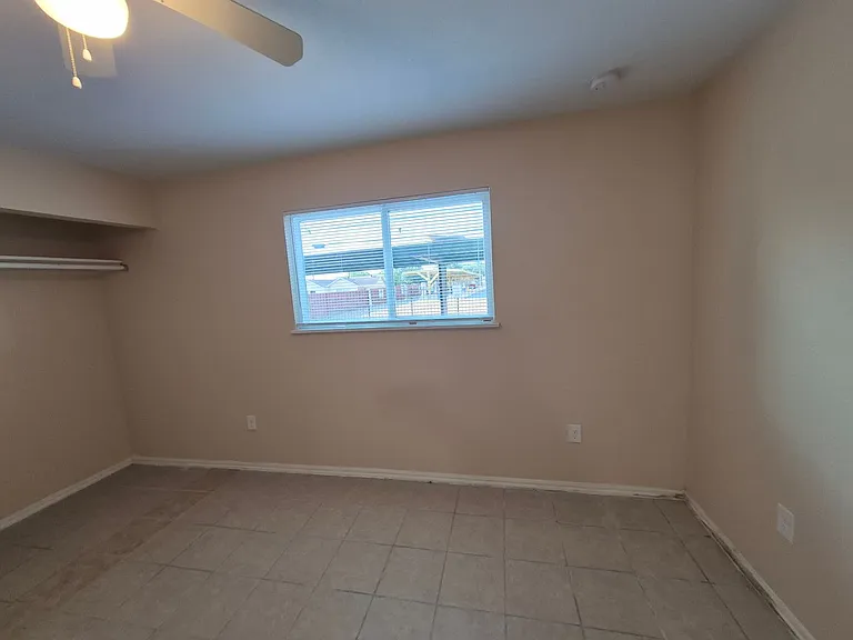 3718 Pleasanton Rd #2-102 — Photo 11