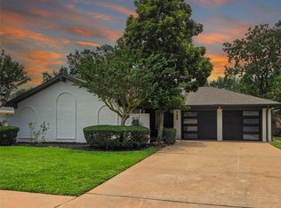 145 Dogwood St, Sugar Land, TX 77478