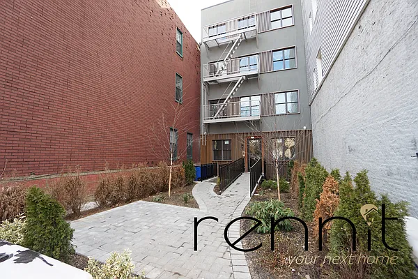 Rented by Rennit Inc. | media 20