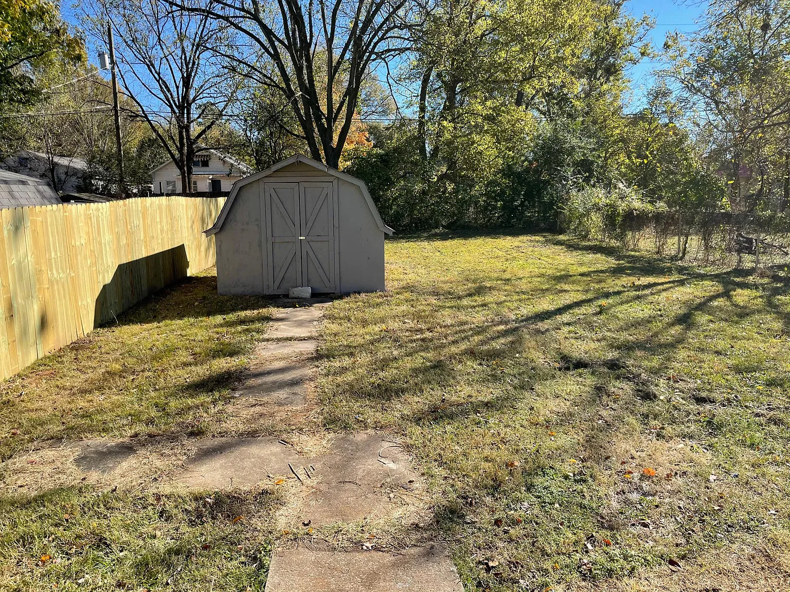 2 bed, 800 sqft, $1,050 — Photo 4