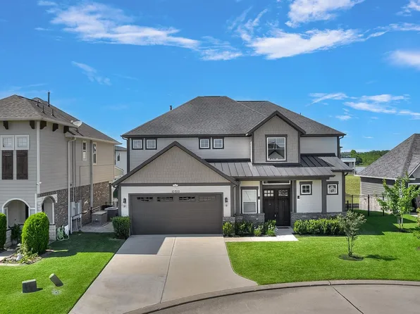 10700 S Lake Mist Ln, Willis, TX 77318