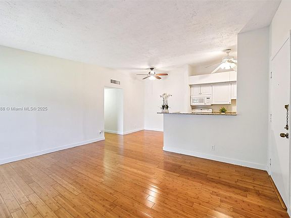 5th image of 15492 Lakes Of Delray Blvd APT 205