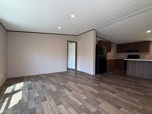 3rd image of 278 Dorsey Rd