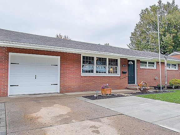Located in N. Canton CSD.