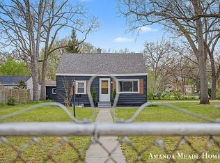 1223 40th St SW, Wyoming, MI 49509