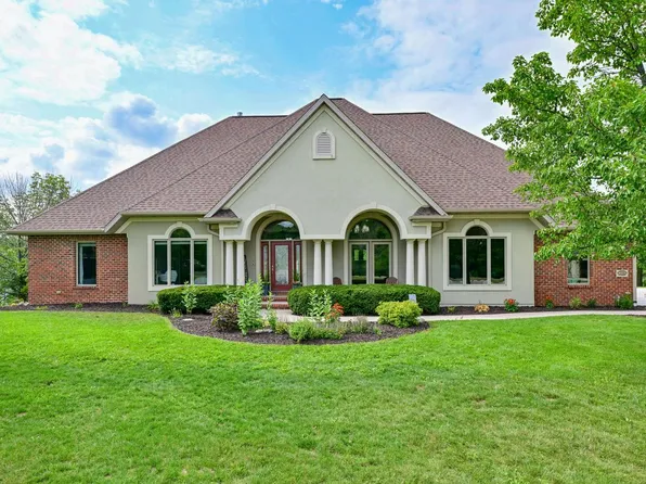 W6178 Oak Vista LANE, Plymouth, WI 53073