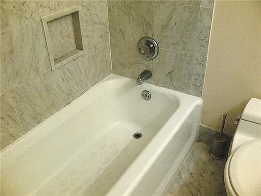 Rented by R New York | media 25