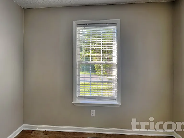 153 Cambridge Elm Dr — Photo 15
