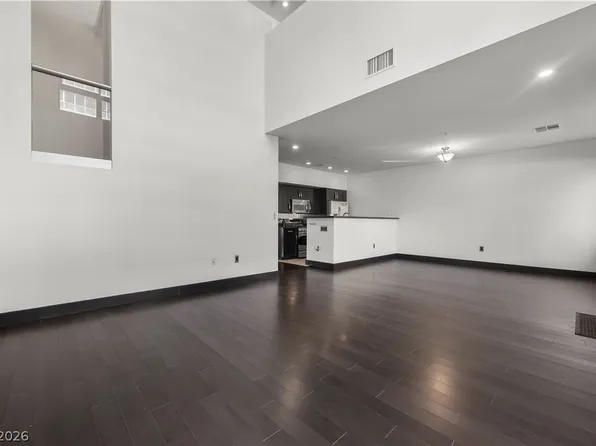 4565 Dean Martin Dr Unit 102, Las Vegas, NV 89103
