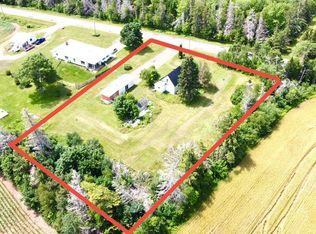 2578 Garfield Rd, Saint John'S Parish, PE C0A1A0