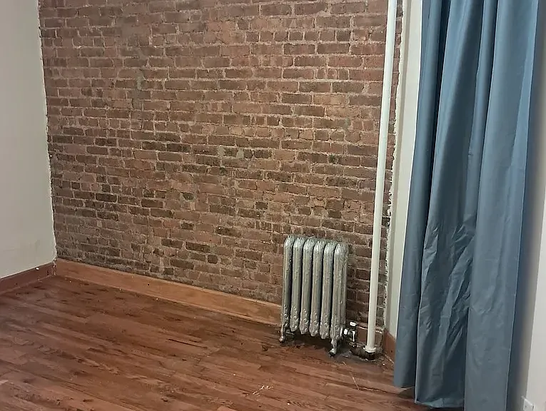 832 Washington Ave #4R — Photo 7