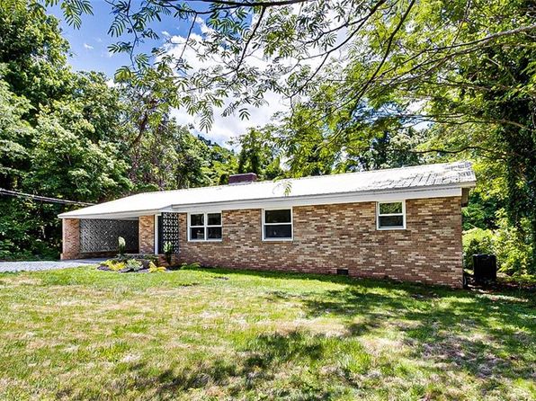 3766 Midway Acres Rd, Asheboro, NC 27205