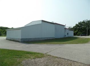 622 Bakertown Rd, Sullivan, WI 53178