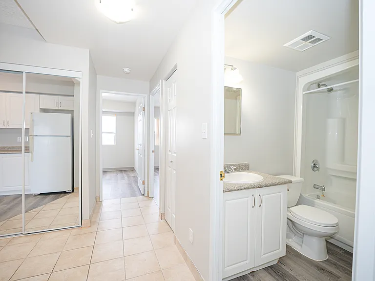 593 Strasburg Rd — Photo 4