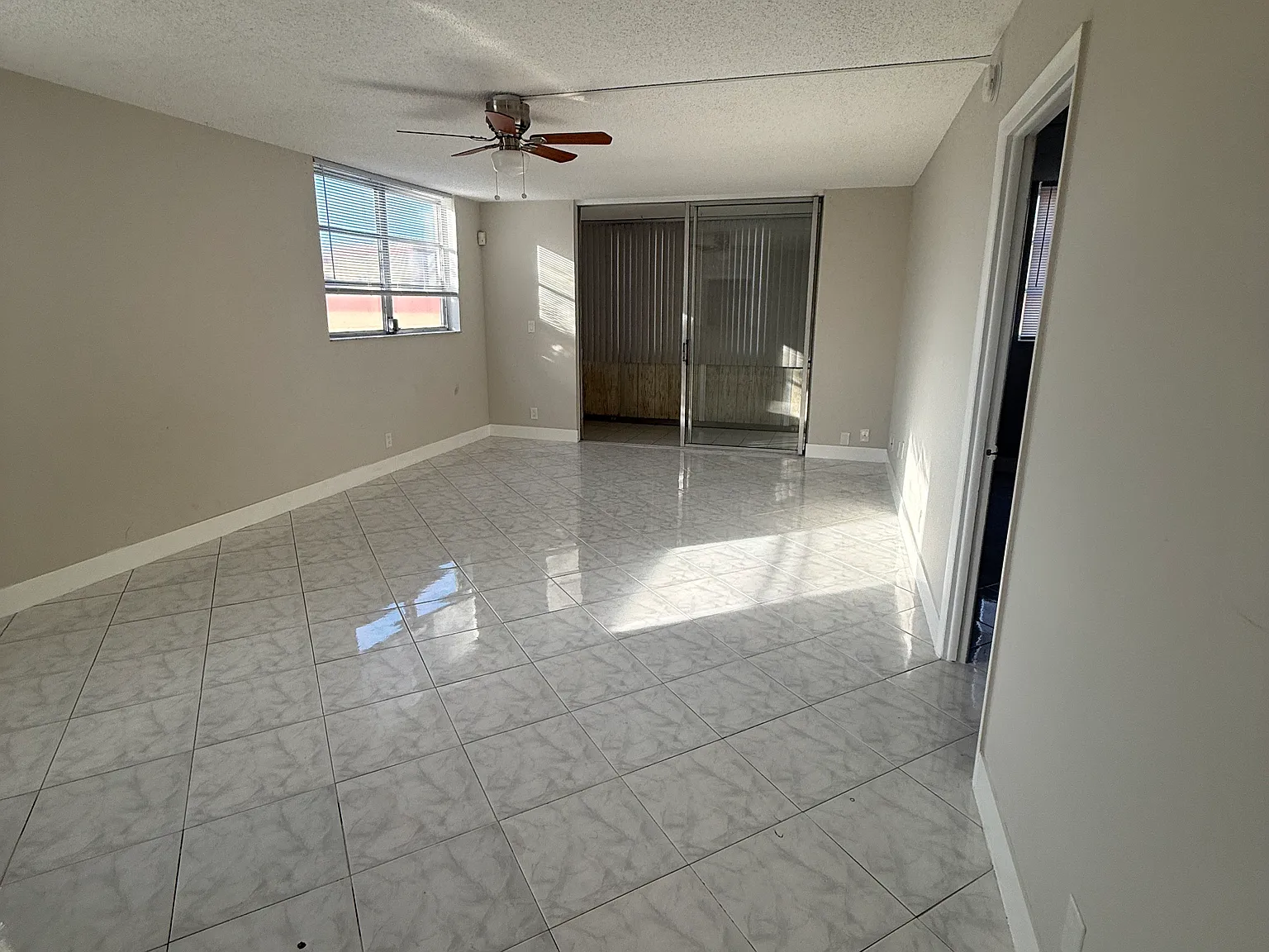 410 NW 68th Ave — Photo 2