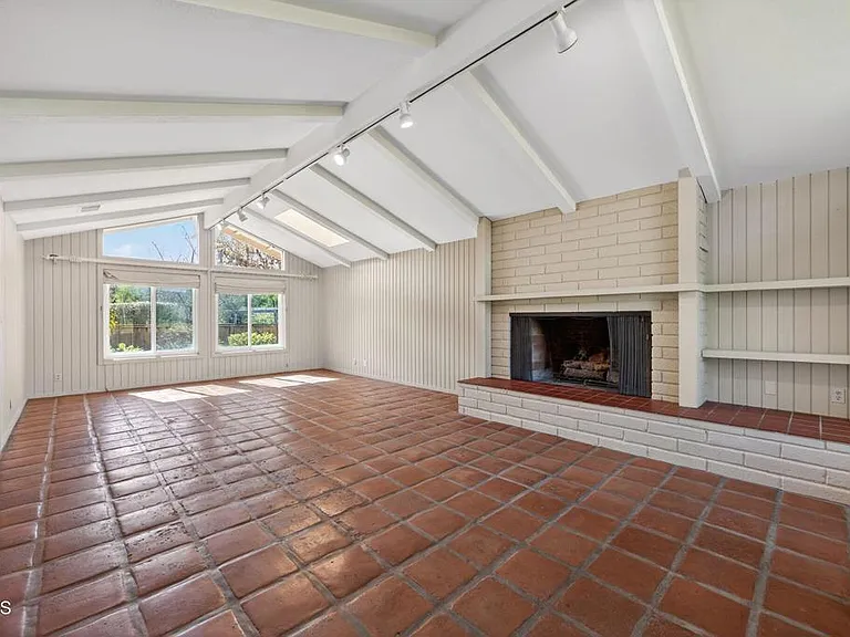 1525 Fairway Dr — Photo 22