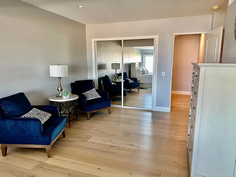 Master dressing room