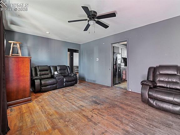 5th image of 1521 Alexander Cir