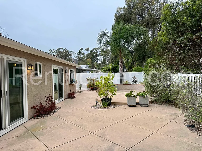 11339 Red Cedar Ln — Photo 25