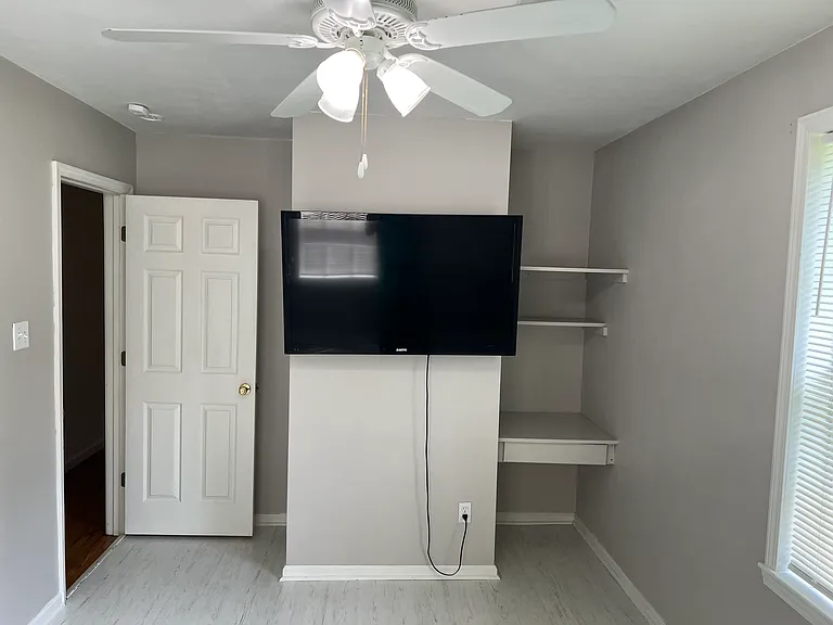 5608 C St — Photo 25