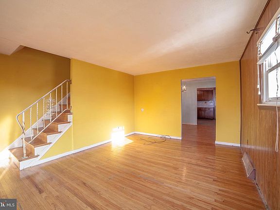 5th image of 115 N Wells Ave