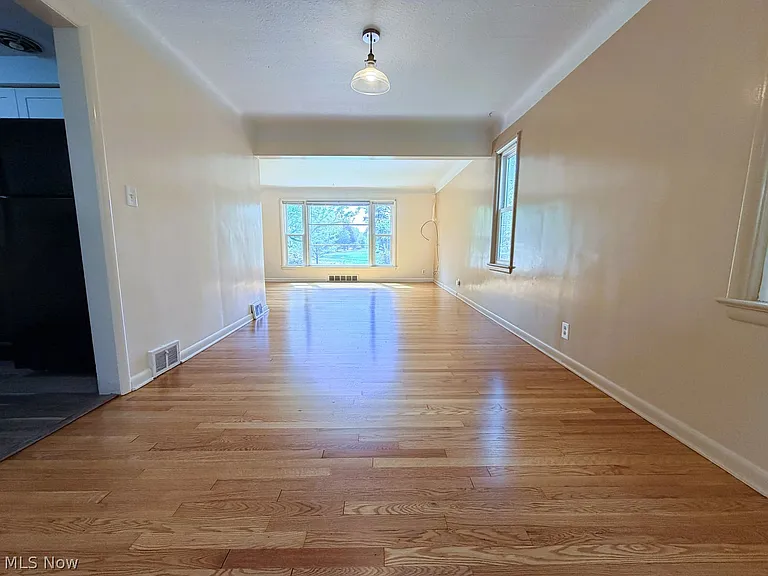 2267 Edgerton Rd — Photo 6