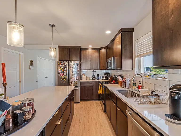 2720 Spark St — Photo 8