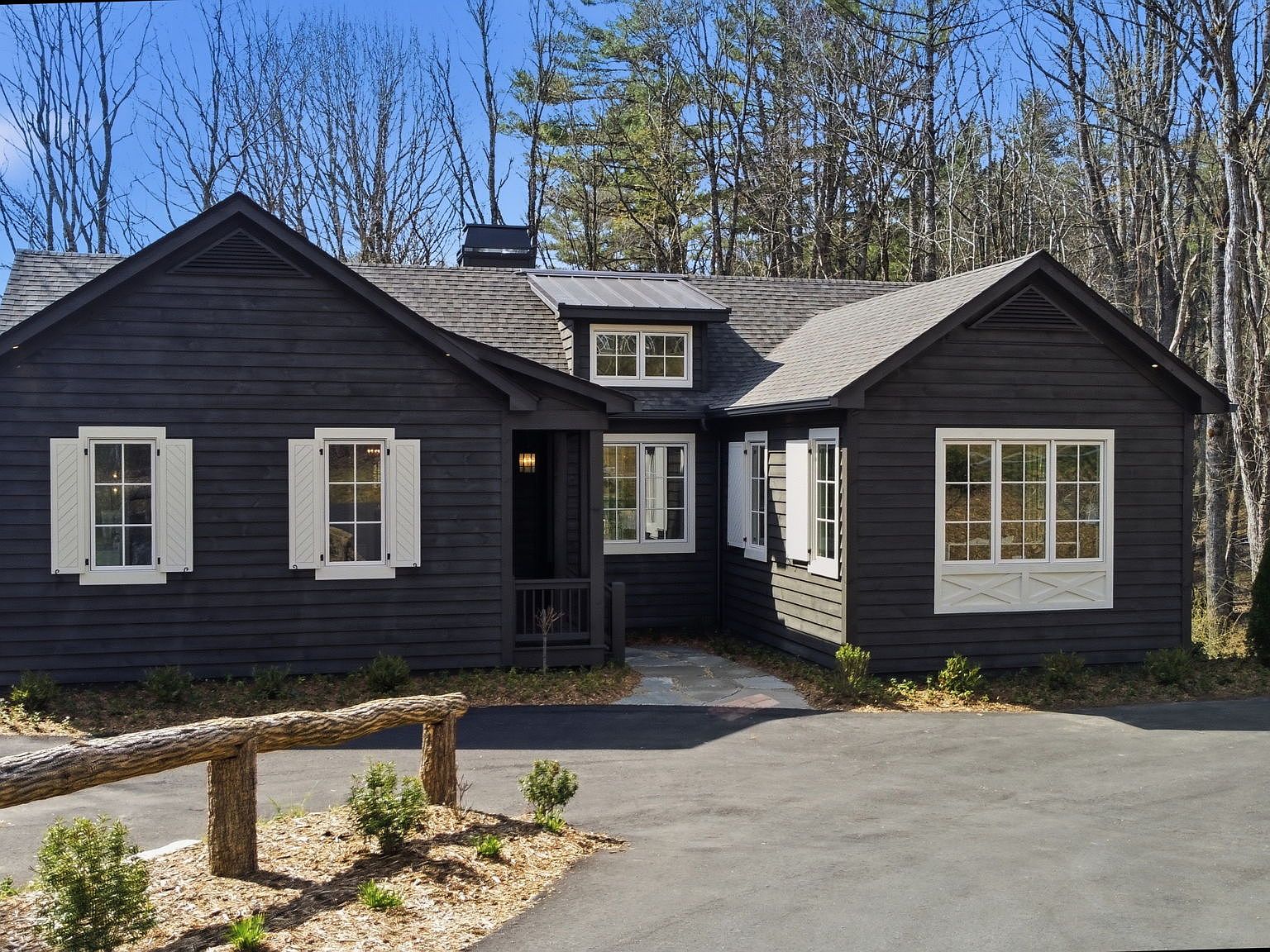 2272 Trillium Ridge Road