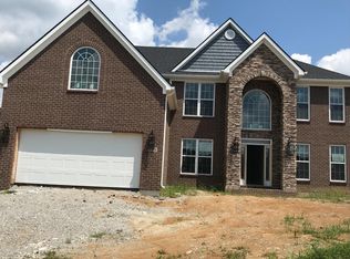 5975 Crabapple Rd, Versailles, KY 40383