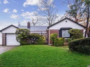 687 Lorentz St, Elmont, NY 11003