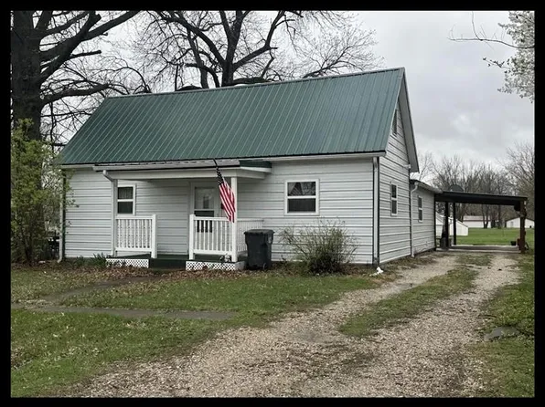 209 E Elm St, Clarence, MO 63437