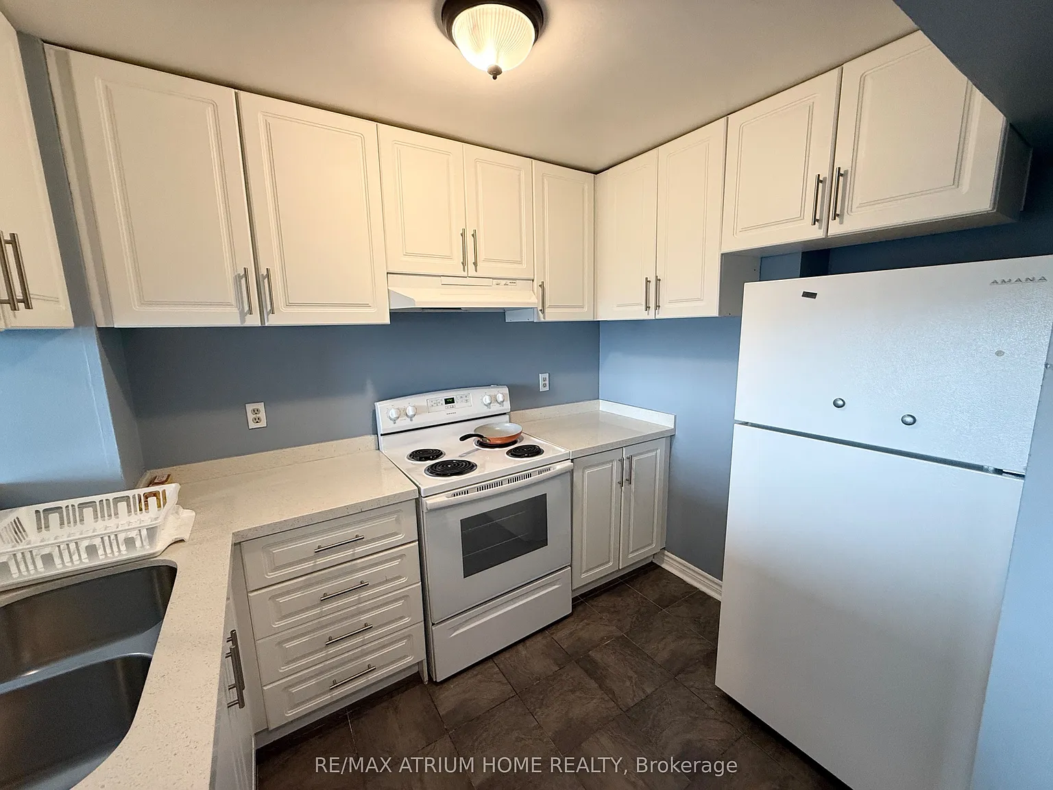 2 bed, $2,750 — Photo 4