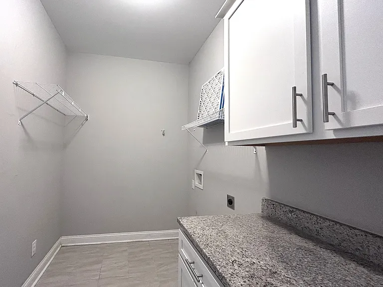 50 Kayton Ct — Photo 22
