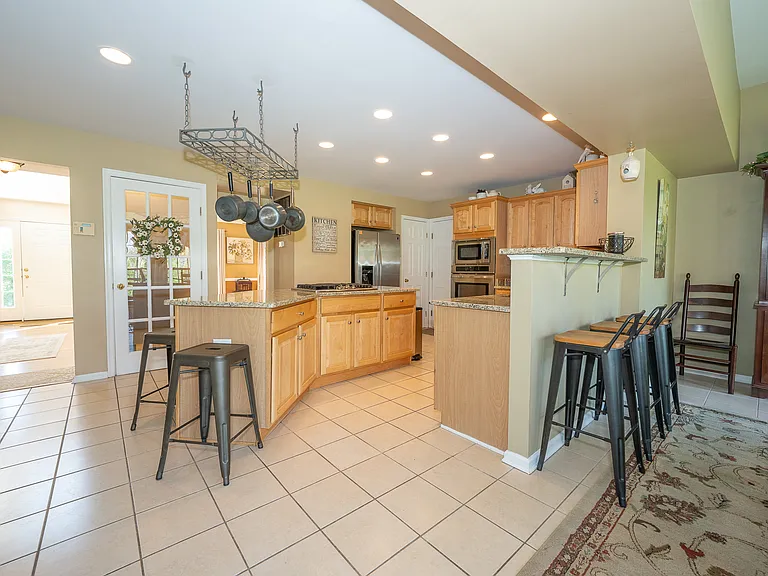 903 Maplewood Dr — Photo 73
